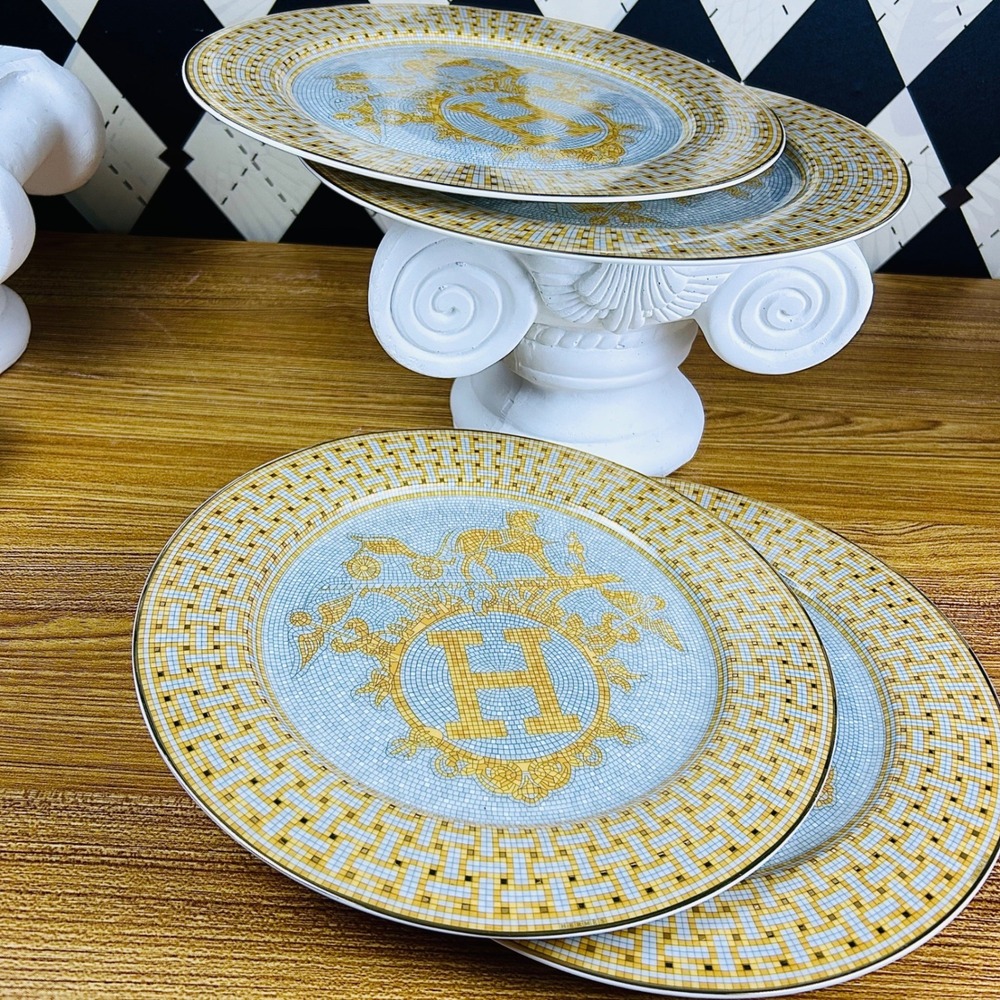 Hermès Mosaique au 24 Dinner Plates Set of 4 - Picture 7 of 13